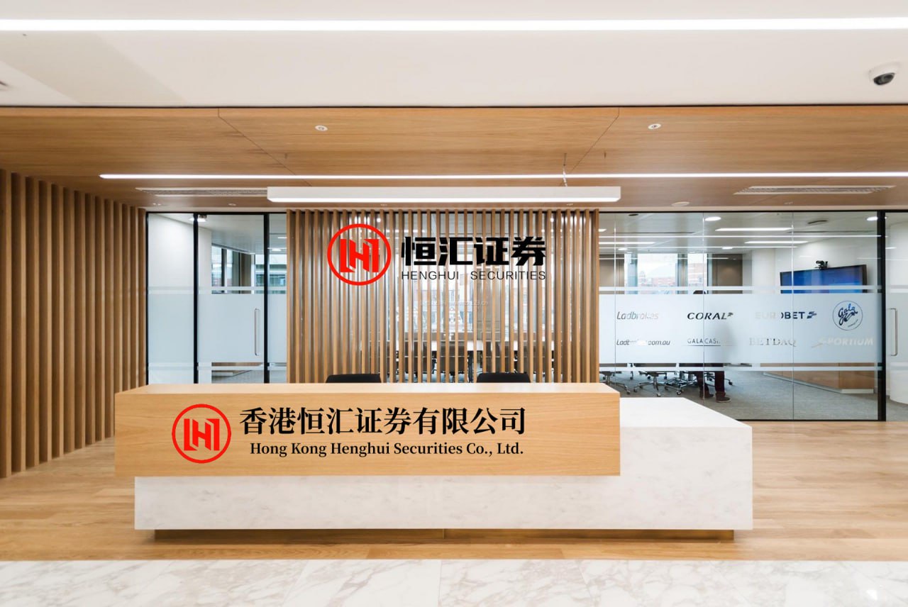 对对配 茉莉为什么没戏份？看小花仙就知道了，金鎏心的曼多拉有新造型